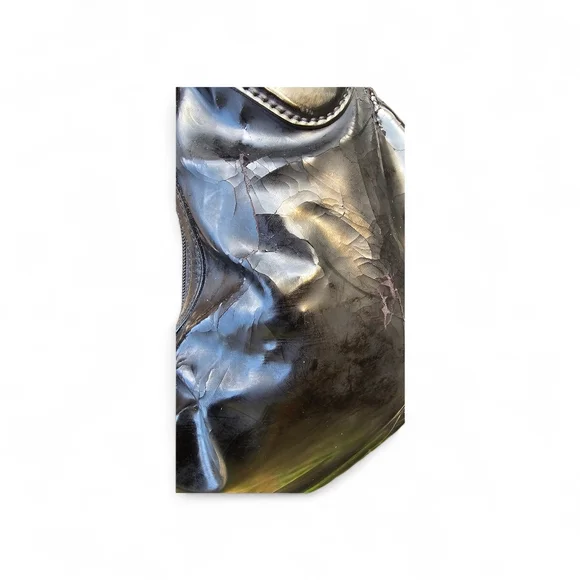 Gucci Patent Crescent Shoulder Bag - Picture 6 of 9